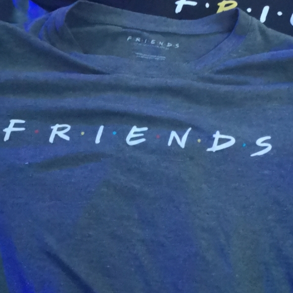 T.v show t shirts friends - Picture 3 of 4